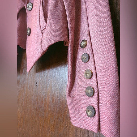 NWOT CAbi Tailored Blazer (Retails $199) - Picture 4 of 6